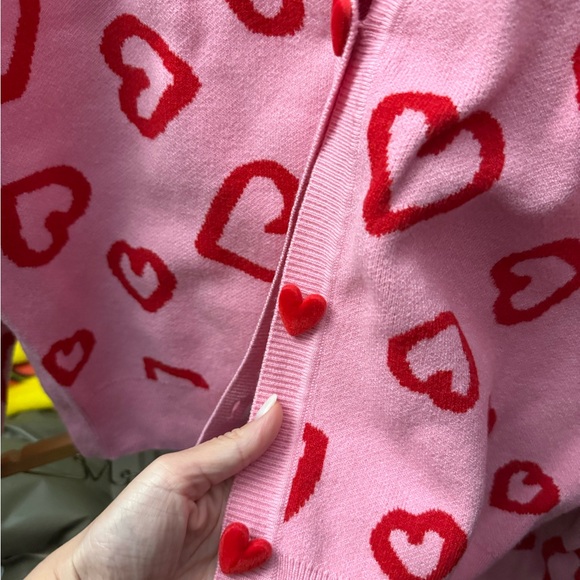 Valentines sweater - Picture 2 of 3